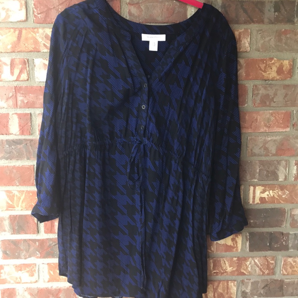 XL maternity top